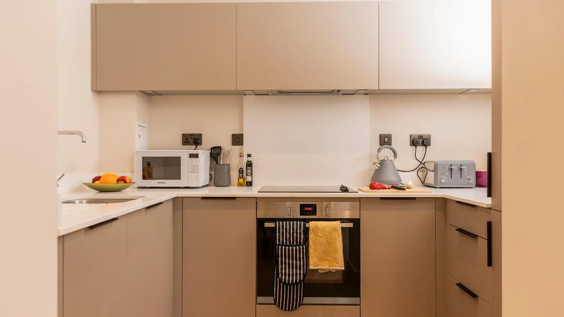 Saint Georges Road Apartment Cheltenham