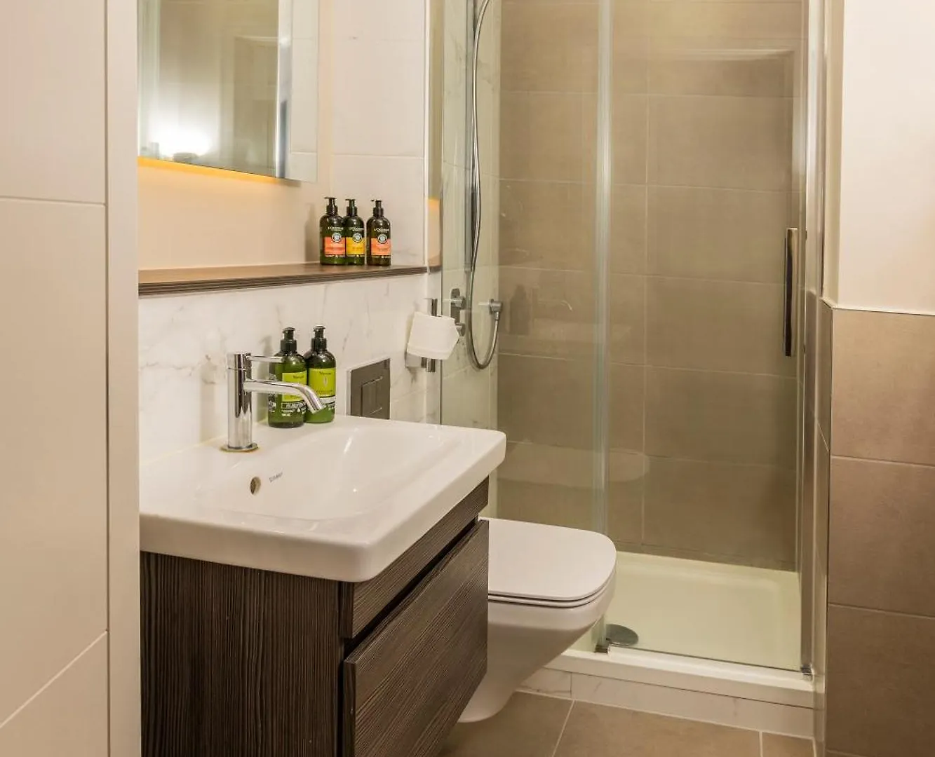 Saint Georges Road Apartment Cheltenham
